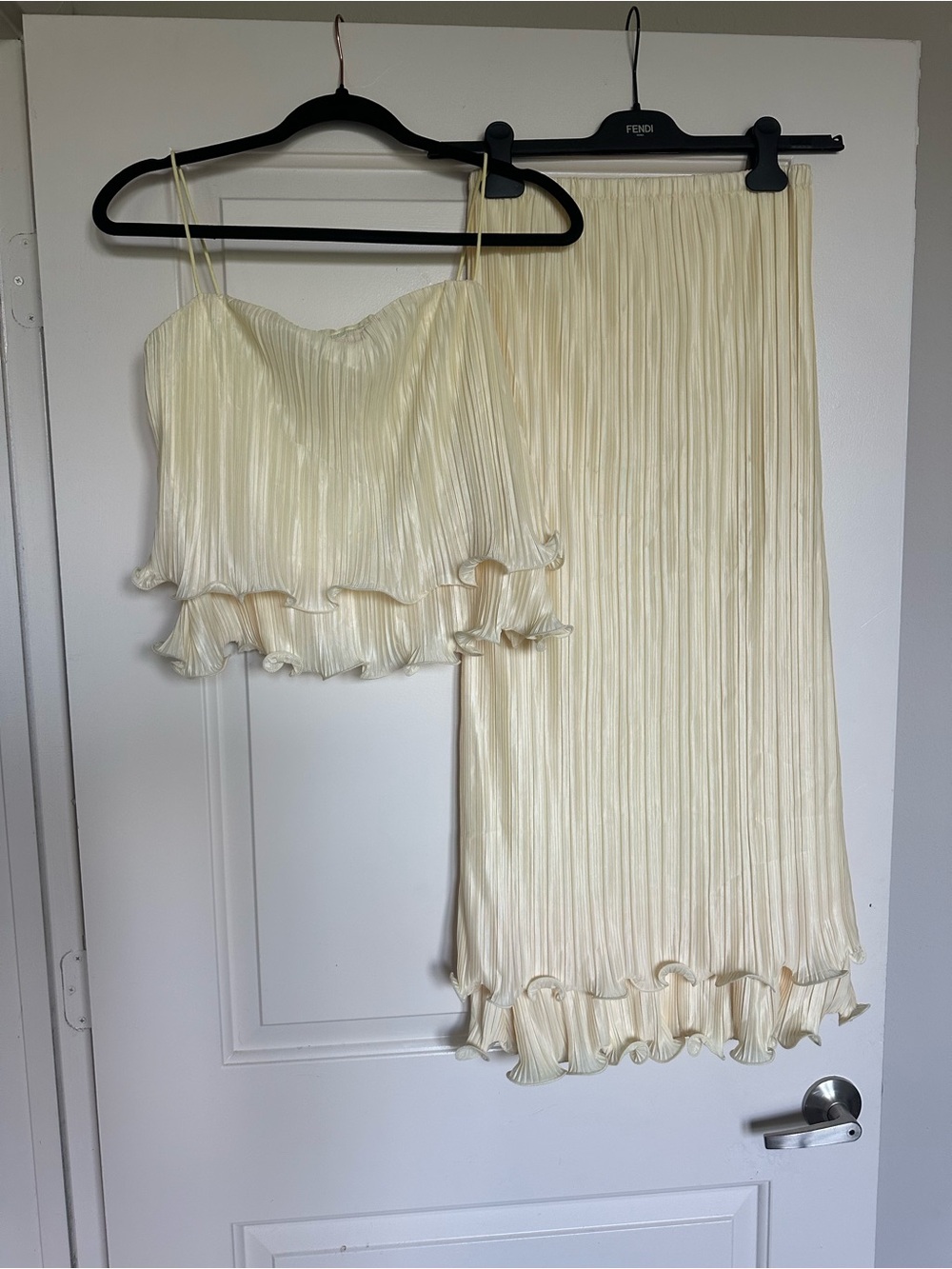 NWT Commense Butter Yellow Pleated Skirt Set - Medium - Picture 5 of 10